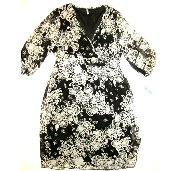 TEMPTED NEW Plus 14 1X Black White Wrap Dress